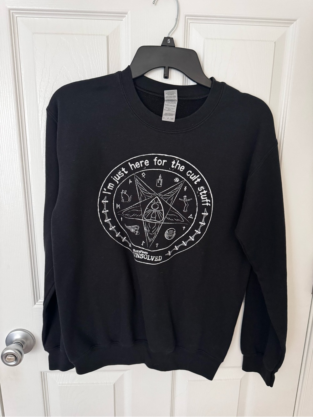 Black BuzzFeed Unsolved Crewneck Sweatshirt - S